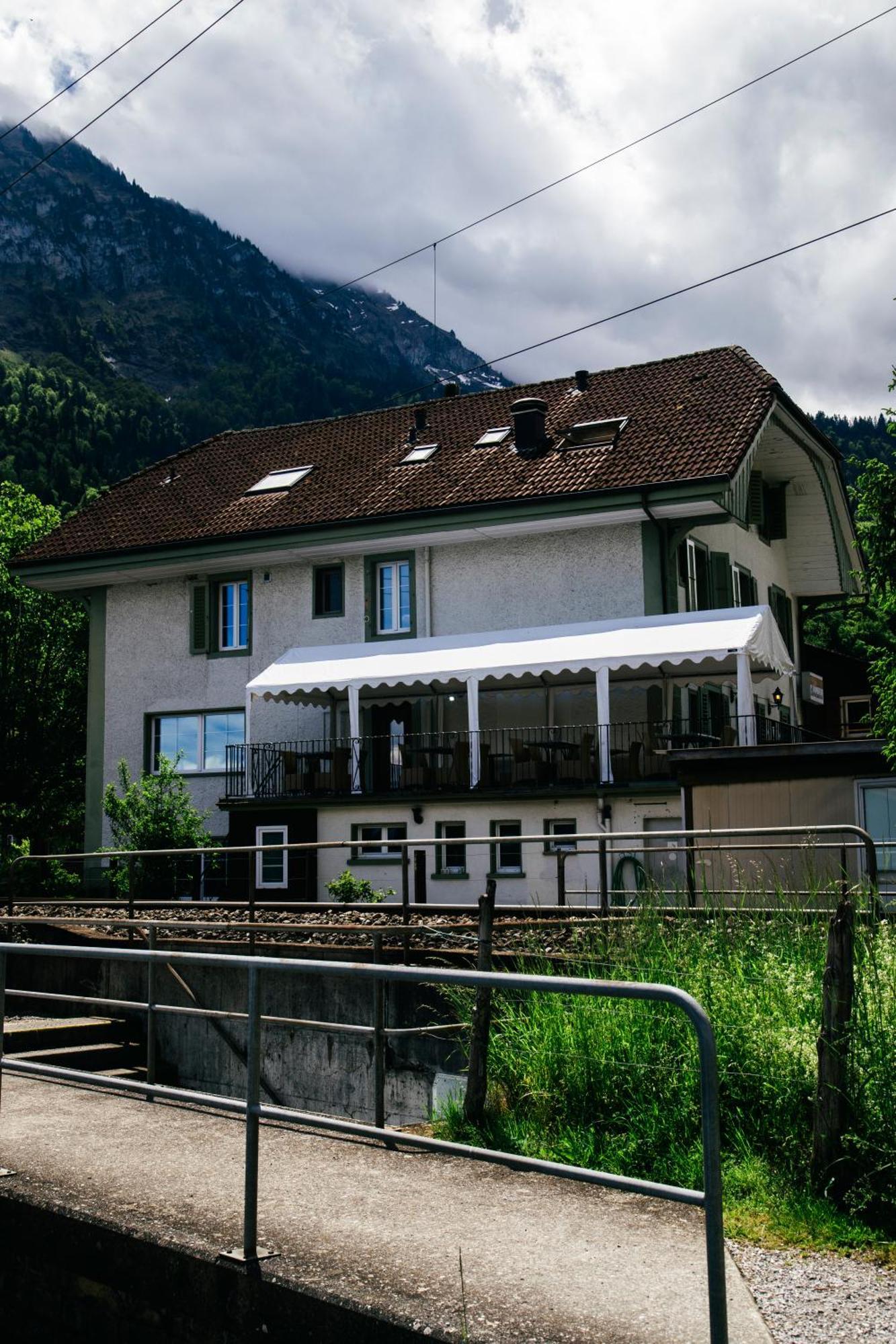 Au Bord Du Lac Därligen Exterior foto